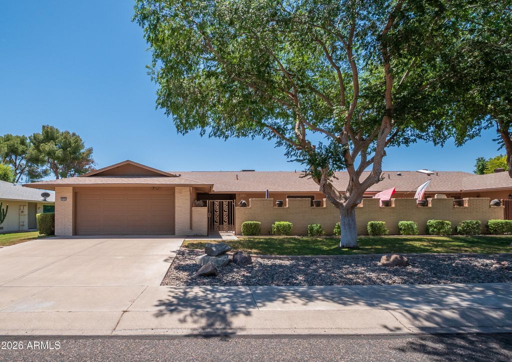 12727 W COPPERSTONE Drive, Sun City West, AZ 85375