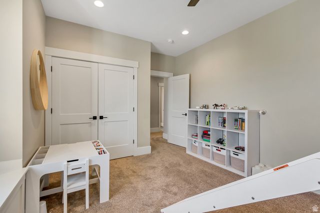 230 E VISTA WAY, North Salt Lake, UT 84054