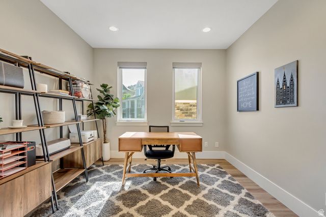 230 E VISTA WAY, North Salt Lake, UT 84054