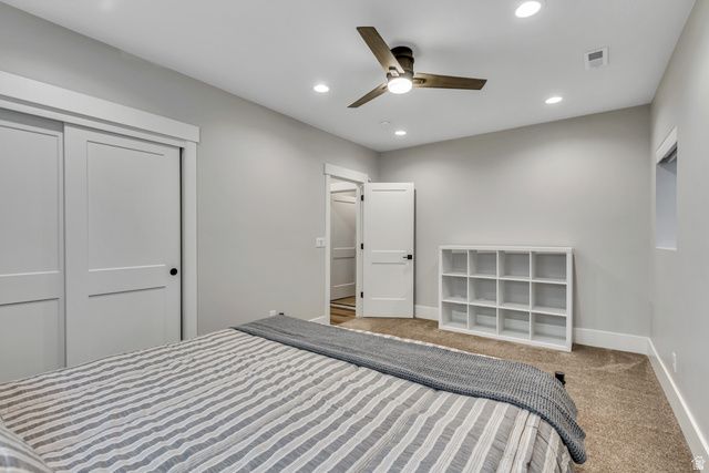 230 E VISTA WAY, North Salt Lake, UT 84054