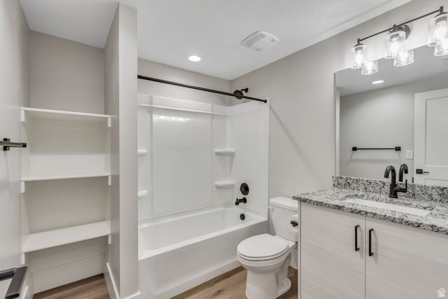 230 E VISTA WAY, North Salt Lake, UT 84054