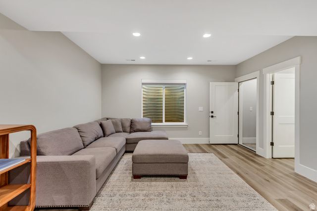 230 E VISTA WAY, North Salt Lake, UT 84054