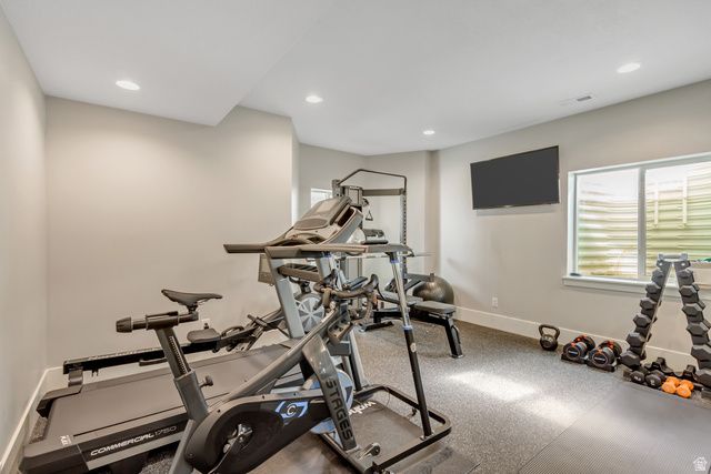 230 E VISTA WAY, North Salt Lake, UT 84054