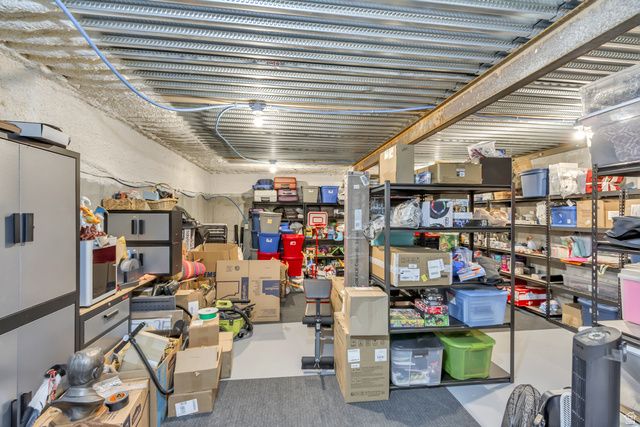 230 E VISTA WAY, North Salt Lake, UT 84054