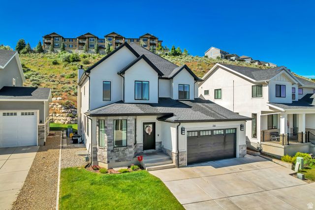 230 E VISTA WAY, North Salt Lake, UT 84054