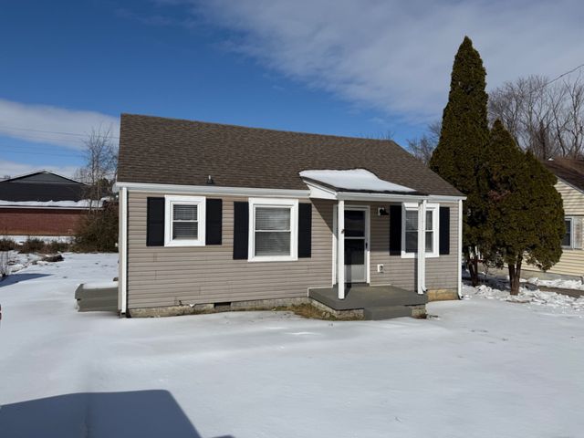 15 Maple St, Clarksville, TN 37042