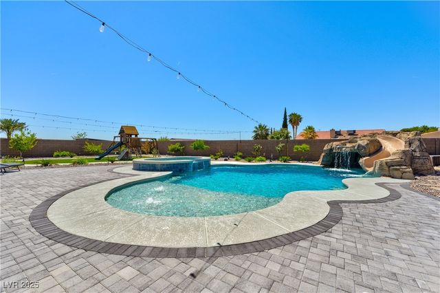9511 Star Vista Court, Las Vegas, NV 89149