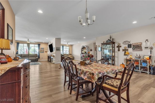 9511 Star Vista Court, Las Vegas, NV 89149