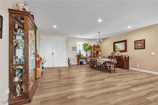 9511 Star Vista Court, Las Vegas, NV 89149