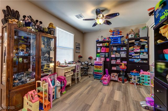 9511 Star Vista Court, Las Vegas, NV 89149