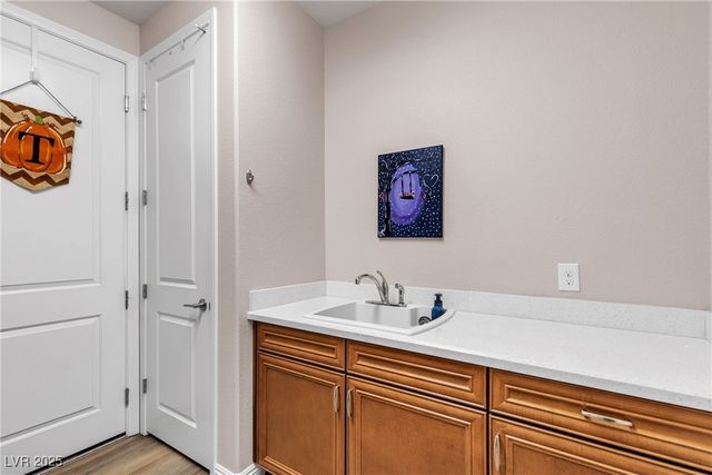 9511 Star Vista Court, Las Vegas, NV 89149