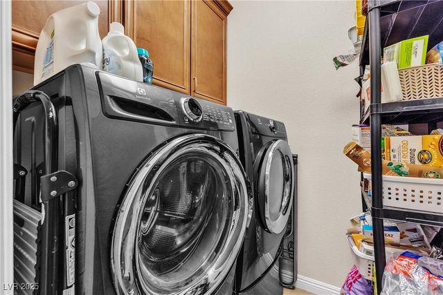 9511 Star Vista Court, Las Vegas, NV 89149