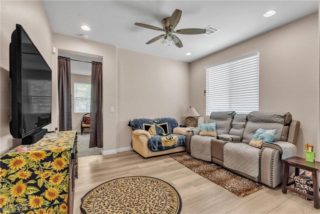 9511 Star Vista Court, Las Vegas, NV 89149