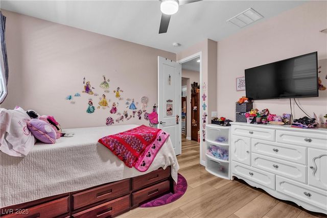 9511 Star Vista Court, Las Vegas, NV 89149