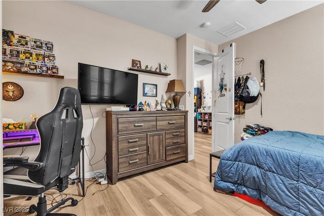 9511 Star Vista Court, Las Vegas, NV 89149