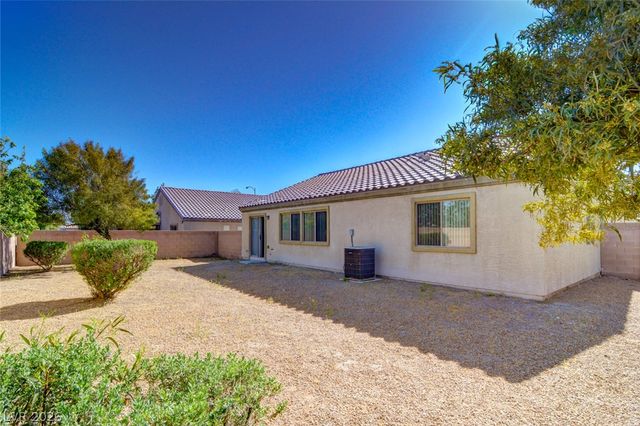 5820 Faye Talor Street, North Las Vegas, NV 89081