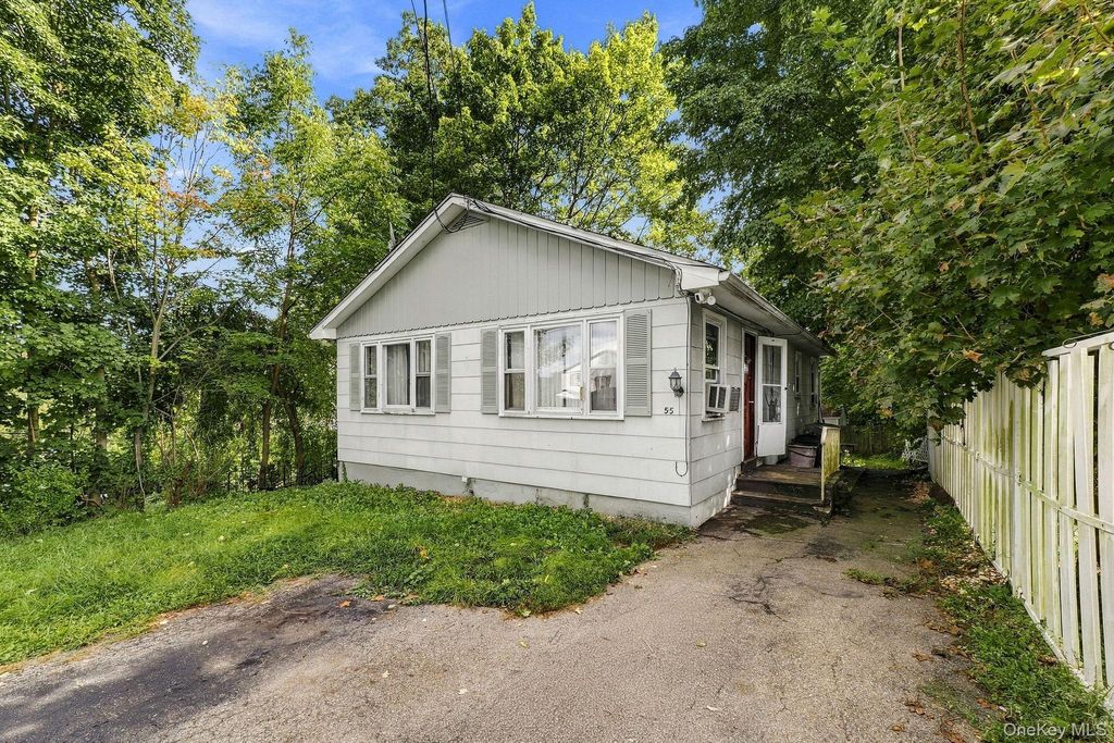 55 Morrissey Drive, Lake Peekskill, NY 10537 — exterior