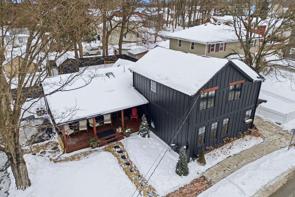 278 Nelson Avenue, Saratoga Springs, NY 12866