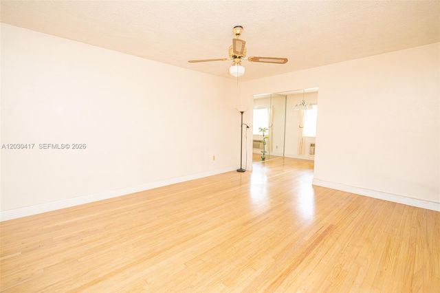 637 SW 11th St 6W, Miami, FL 33129