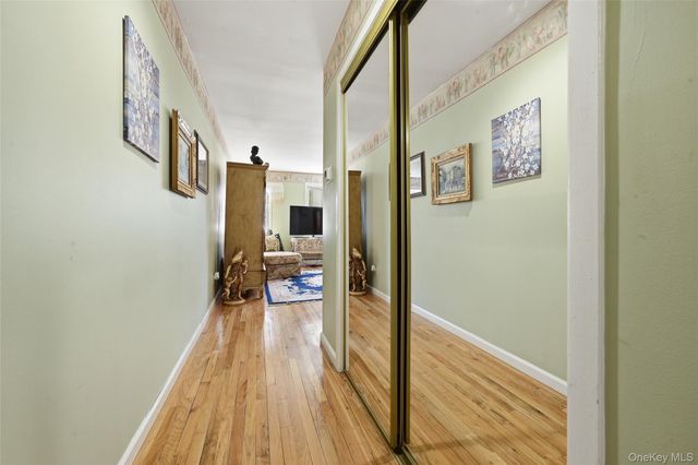 8 Penn Drive, Dix Hills, NY 11746