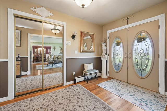 8 Penn Drive, Dix Hills, NY 11746