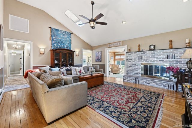 8 Penn Drive, Dix Hills, NY 11746