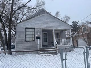 1045 E Forest Avenue, Muskegon City, MI 49442