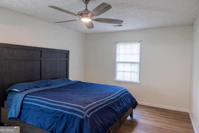 4311 SE Derbyshire Trace SE, Conyers, GA 30094