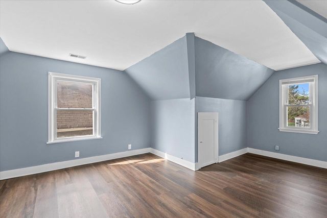 2342 73rd STREET, West Allis, WI 53219
