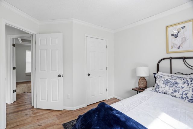 2805 SHINGO CT, Columbia, MO 65202