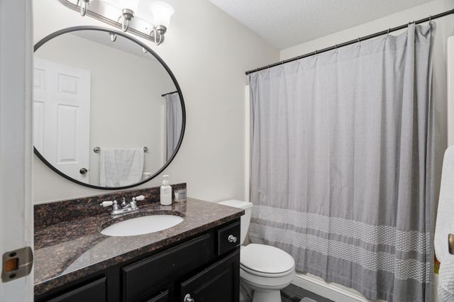 2805 SHINGO CT, Columbia, MO 65202