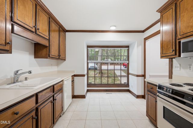143 Hedgerow Court, Cary, NC 27513