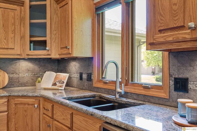 323 N 200 Street, Omaha, NE 68022