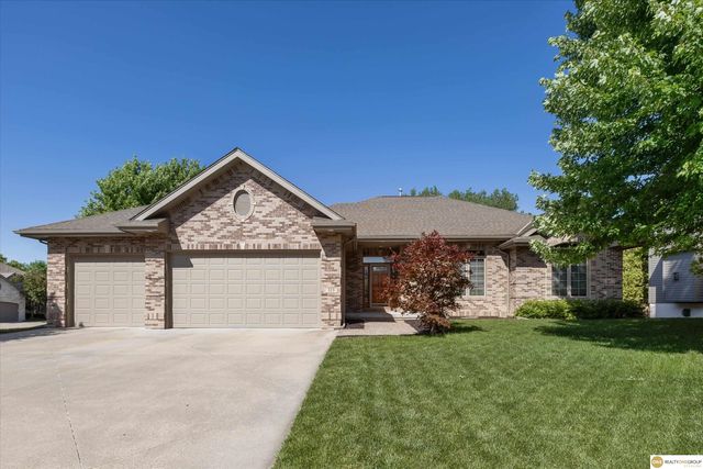 323 N 200 Street, Omaha, NE 68022