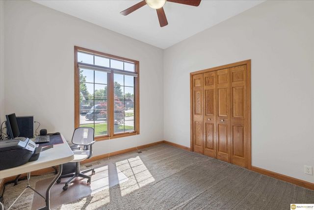 323 N 200 Street, Omaha, NE 68022