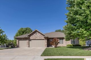 323 N 200 Street, Omaha, NE 68022