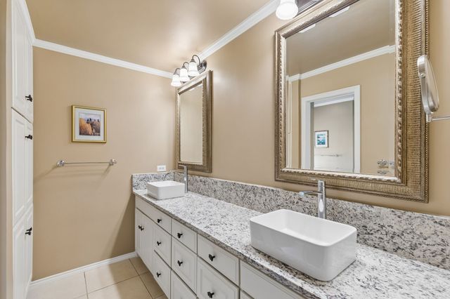 7118 Winedale Drive, Dallas, TX 75231