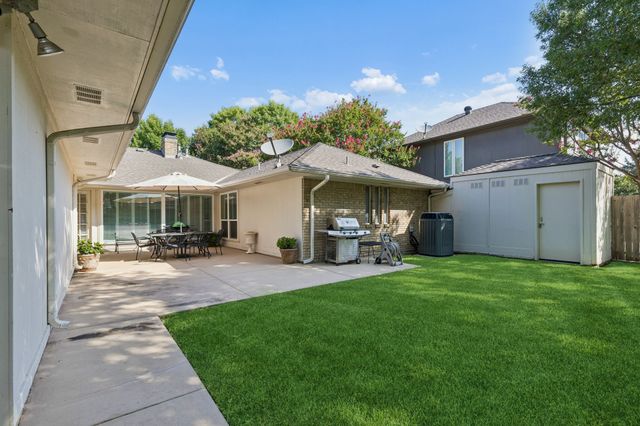7118 Winedale Drive, Dallas, TX 75231