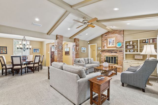 7118 Winedale Drive, Dallas, TX 75231