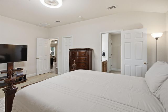 2801 Stirrup CV, Leander, TX 78641