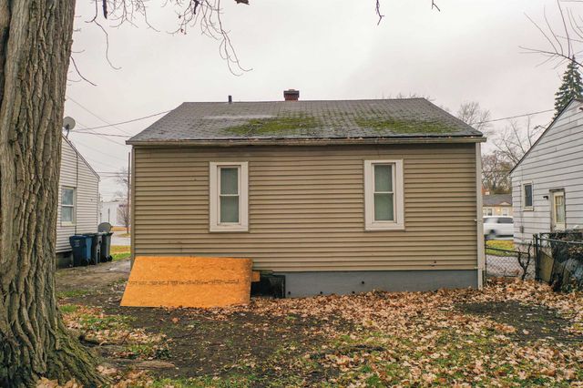 991 S Ballenger Highway, Flint, MI 48532