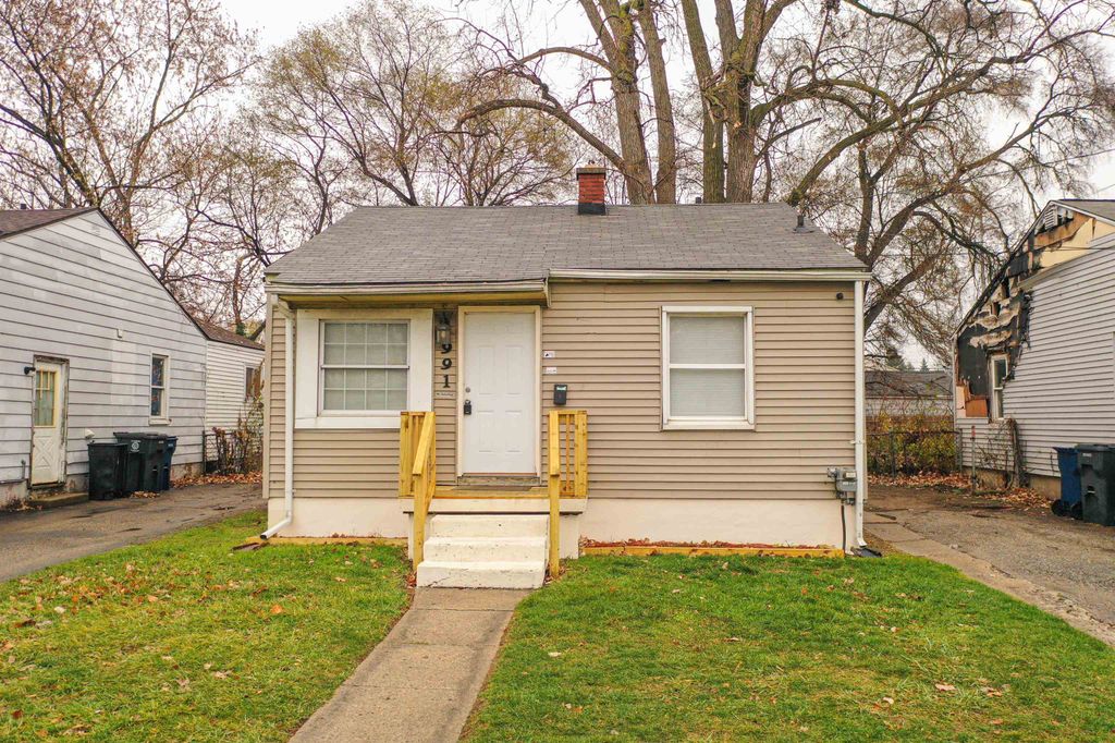 991 S Ballenger Highway, Flint, MI 48532