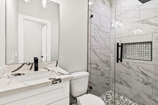 42 Meadow Lake Drive, Trinity, TX 75862