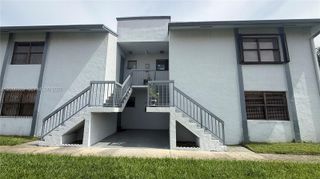 2750 W 63rd Place 12-24, Hialeah, FL 33016