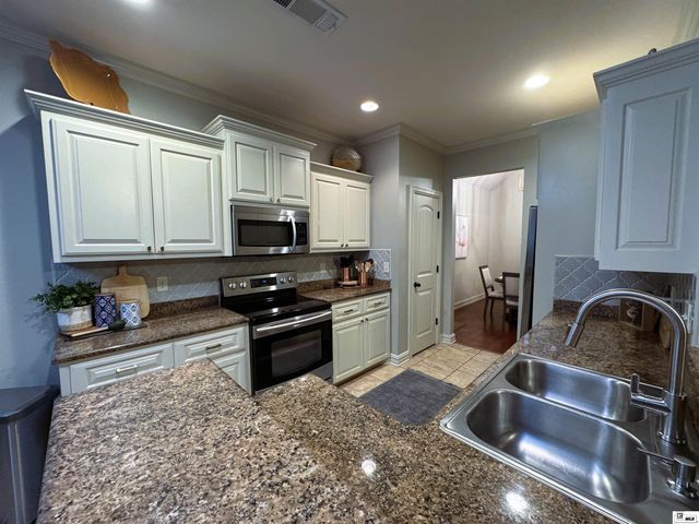 206 LOST RIVER LANDING, West Monroe, LA 71291