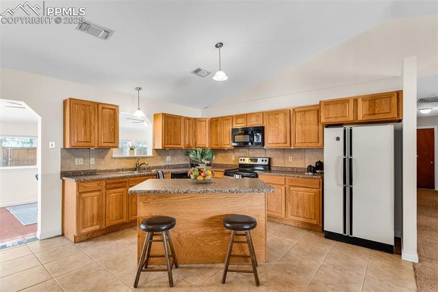 2401 Clayton Avenue, Canon City, CO 81212