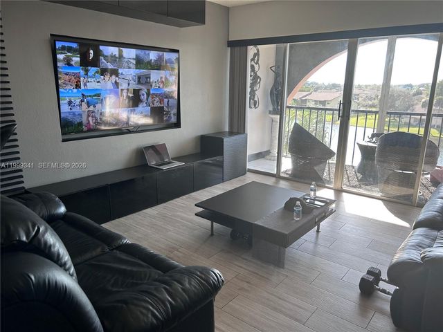 4025 N Nob Hill Rd 508, Sunrise, FL 33351