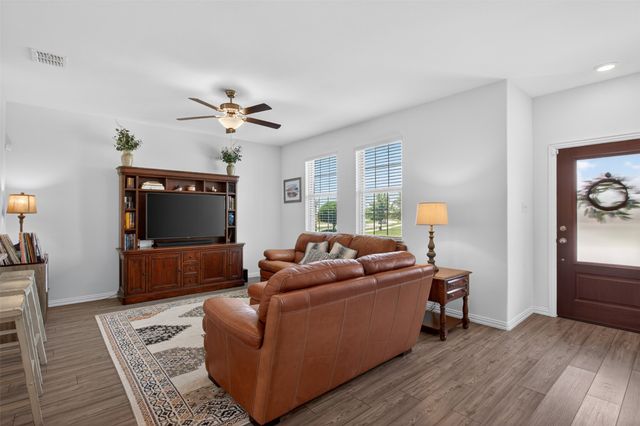 700 Biscay Way, Princeton, TX 75407