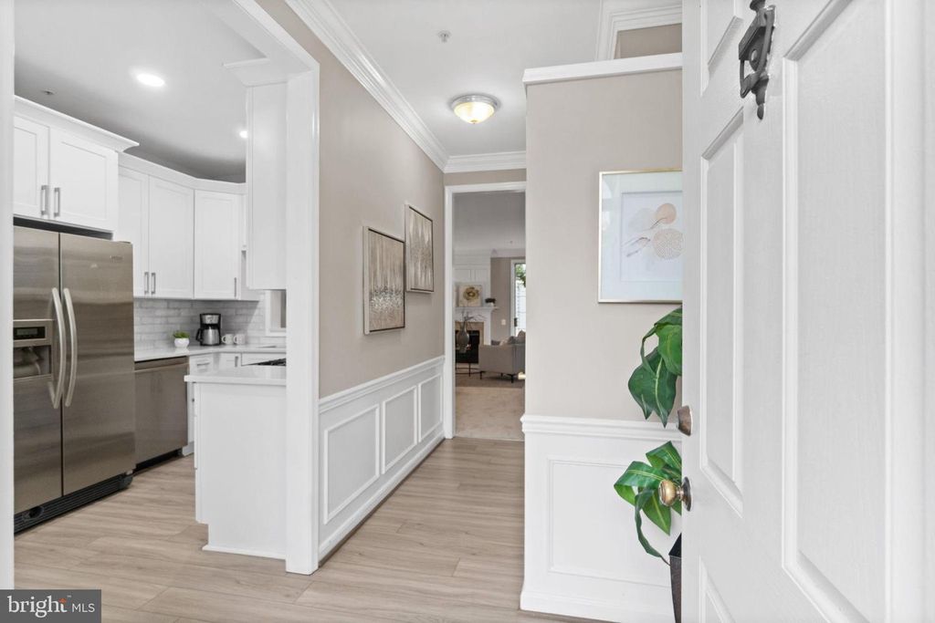 1805 KENWOOD AVE, Alexandria, VA 22302