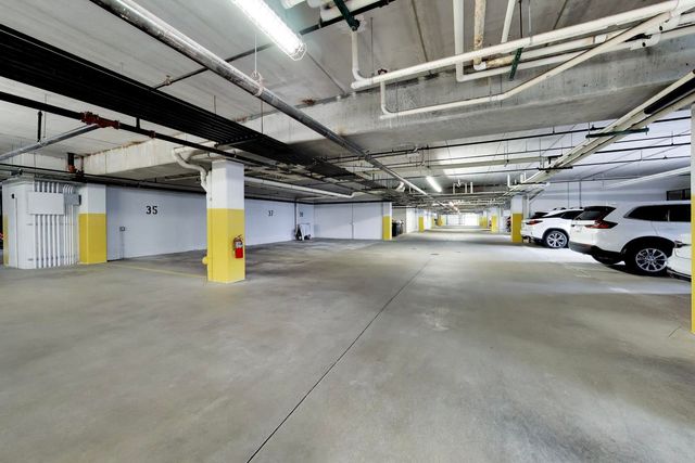 77 N Quentin Road 311, Palatine, IL 60067